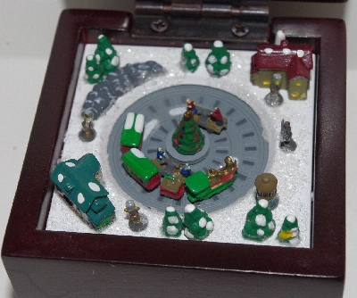+MBA #2727-0074   "Mr Christmas Set Of 2 Hand painted Miniture Wood Music Box's"