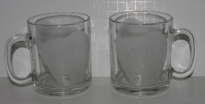 +MBA #2727-0271     "Set Of 2 Grizzly Bear Etched Clear Glass Coffee Cups"