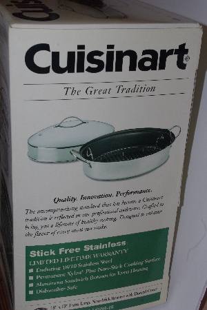 +MBA #2828-553   "2002 Cuisinart Extra Large Roaster With Domed Lid""