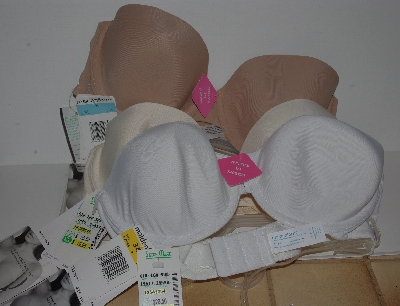 +MBA #2828-0094  "Maiden Form Set Of 4 Stays In Place Bras Size 34C"