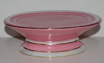 +MBA #2828-0146   "Fancy Pink With 14K Gold Trim Porcelain Soap Dish"