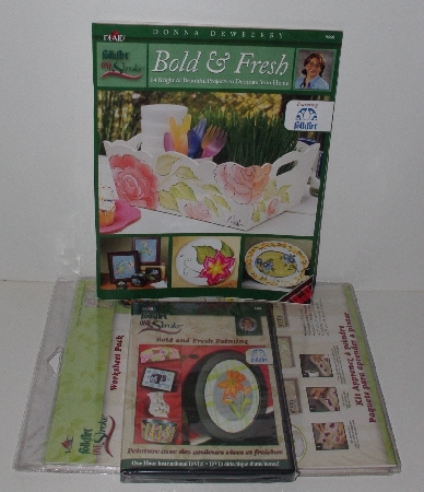 +MBA #3030-159   "Plaid 2006  Donna Dewberry Bold & Fresh 5 Piece Painting Kit"