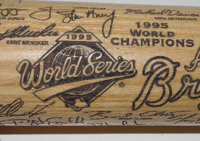 +MBA #3232-209   "1995 Atlanta Braves World Champions Limited Edition Heavy Hitter Baseball Bat"
