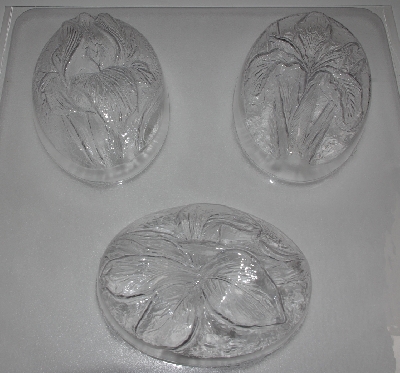 +MBA #3333-312   "Set Of 3 Multi Flower 3D Heavy Duty Plastic Soap Molds"