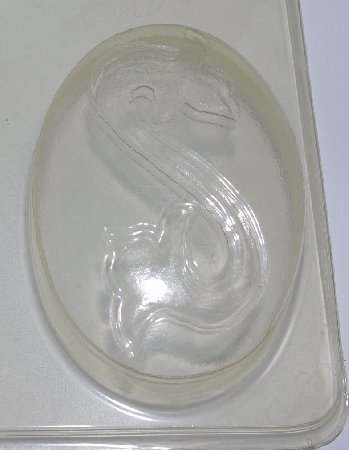 +MBA #3333-418   "Lot Of 6 Plastic 3 Bar Soap Molds"