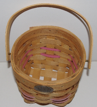 +MBA #3333-205    "Small Peterboro Basket With Pink Leather Accents & Pink Gingham Liner"