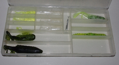 +MBA 3333-0086   "Instant Fisherman By Flying Lure Set"