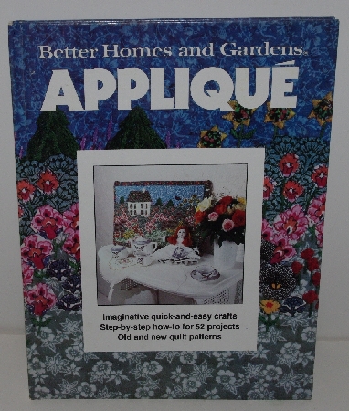 +MBA #3535-863   "1978 Better Homes & Gardens Applique Hard Cover Book"