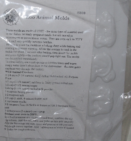 +MBA #3636-444  "Zoo AQnimal Cracker Molds & Recipe Kit"