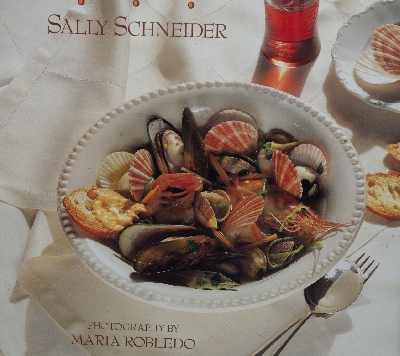 +MBA #3636-0060  "1990 The Art Of Low Calorie Cooking By Sally Schneider Hard Cover Cook Book"