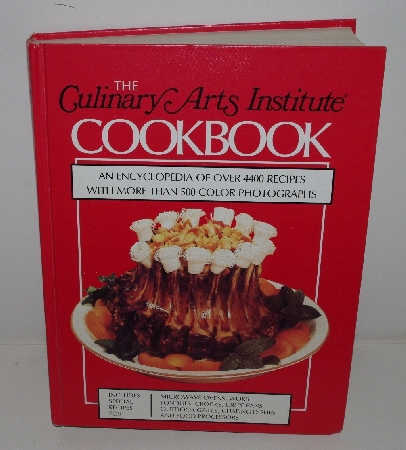 +MBA #3636-113   "1985 Culinary Arts Institute Hard Cover Cook Book"