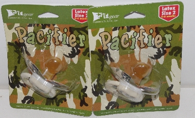 +MBA #3737-0005   " Set Of 2  "2006 I.D. Gear Green Camouflage Pacifiers"
