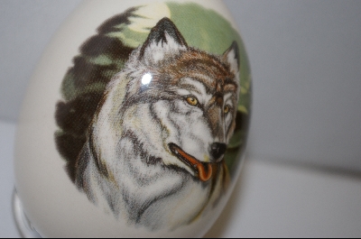 +MBA #9-053  1990's White Ceramic Wolf Egg