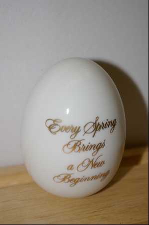 +MBA #9-121  Avon "Every Spring Egg"