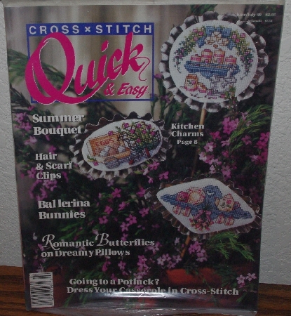 +MBA #4040-0051   "1990 Cross  Stitch Quick & Easy" Paper Back