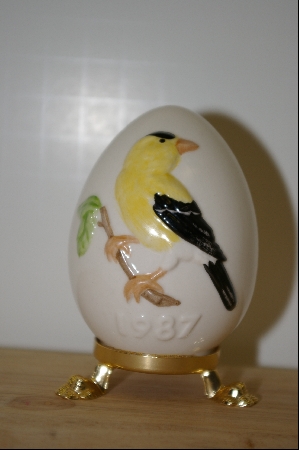 +MBA #10-024  1987 Yellow Bird Gobel Egg On Stand