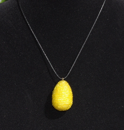 +MBA #AE3-0015  "Yellow Luster Glass Seed Bead Egg Pendant"