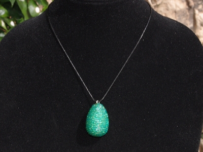 +MBA #AE3-0041  "Luster Green Glass Seed Bead Egg Pendant"