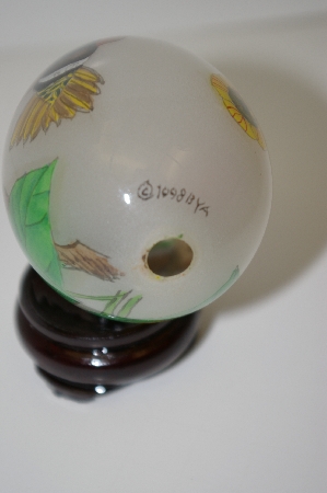 +MBA #10-273   1998 Asian Reverse Hand Painted Hummingbird Egg