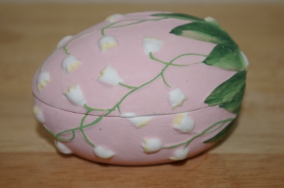 + MBA #10-131  1980's Pink Fine Bone China Hand Painted Egg Dish