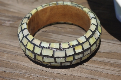 +MBA #5556-210  "Pale Yellow Stained Glass Bangle Bracelet"