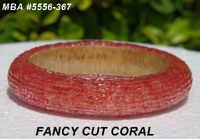 +MBA #5556-367  "Fancy Cut Coral Glass Seed Bead Bangle Bracelet"