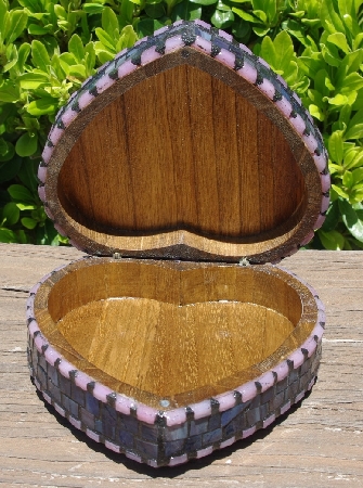 +MBA #5558-278  "Pink, Blue & Lavender Stained Glass Heart Shaped Mosaic Jewelry Trinket Box"