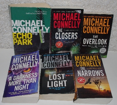 +MBA #5600-364  "Set Of 21 Michael Connelly "Harry Bosch" Series Paper Backs"