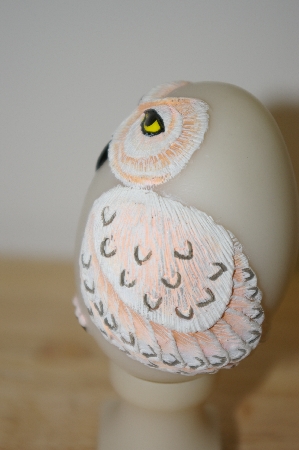 +MBA #10-058  1987 Bristar Hand Carved Resin Owl Egg