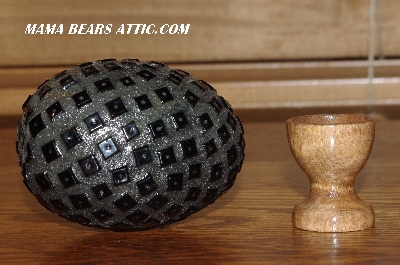 +MBA #5607-0030  "Square Black Glass Bead Mosaic Egg With Stand"