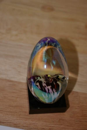 +MBA #10-093 1986 Hand Crafted Glass Flower Egg
