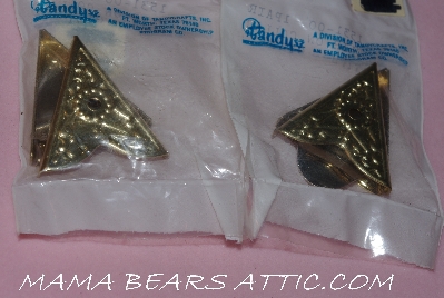 +MBA #5608-129  "1990's Set Of  (7) Tandy Leather Collar Tips"