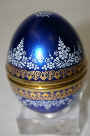 +MBA #11-229  1980's Made In Austria Elisabeth Steinbock Blue Enameled Egg Trinket Box