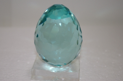 +MBA #11-320   "1990's Beautiful Sea Green Glass Egg