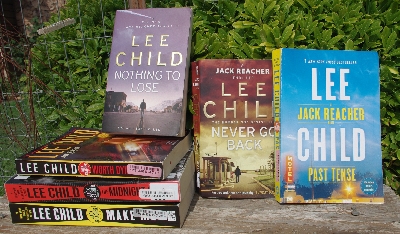 MBA #5627B-2223  "Set Of (22) Pre-Owned Jack Reacher Series Paper Back Books"