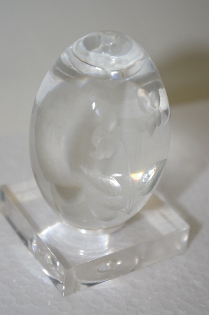 +MBA #11-084  Hand Etched Clear Crystal Egg From The Late 1970's