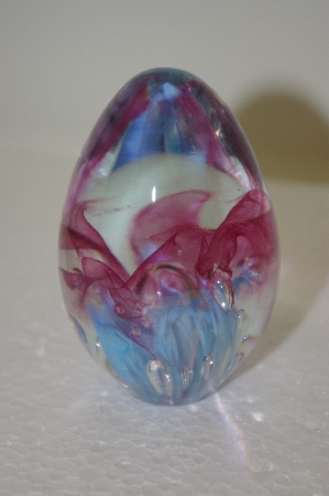+MBA #11-057  1994 Very Large Hand Made Art Glass Egg