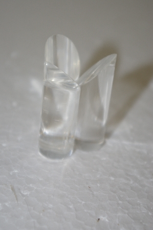 +MBA #12-244A  1990'S  Clear Acrylic Pedestal Egg Stand
