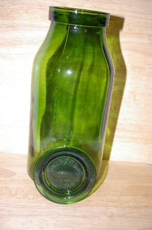 +MBA #14-118A   Biller & Jones Bottle Green Bottle With Embossed Lid