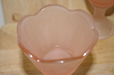 +MBA #14-046   "Set Of 2 Pink Satin Glass Candle Holders
