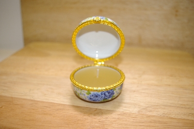 +MBA #14-207  "Blue Roses Round Porcelain Trinket Box With Candle