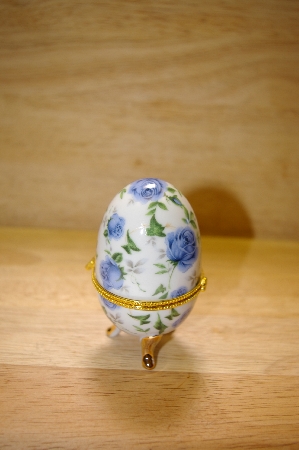 +MBA #14-213  Large Blue Rose Egg Shaped Trinket Box