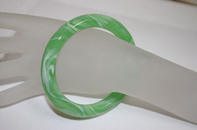 +MBA #18-285  Pale Green Mixed Glass Bangle Bracelet