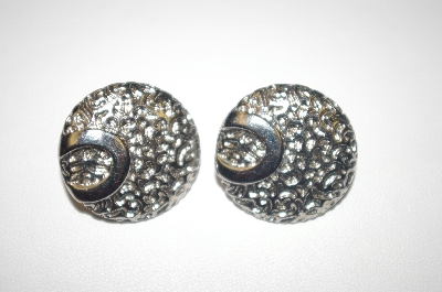 +MBA #S4-075   "Round Silver Tone Clip Style Earrings