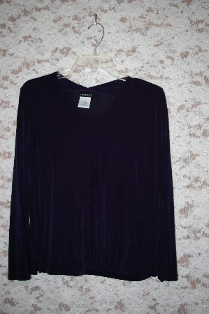 +MBA5 #1951  "Citiknits Solid V-Neck Long Sleve Top