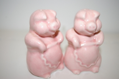 +MBA #33-099 "Vintage "Pink" Pig Salt & Pepper Shakers