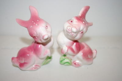 +MBA #33-027  "Vintage Pink Bunny Salt & Pepper Shakers