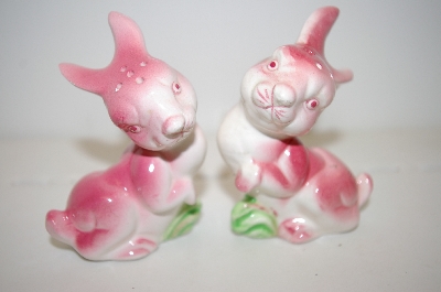 +MBA #33-027  "Vintage Pink Bunny Salt & Pepper Shakers