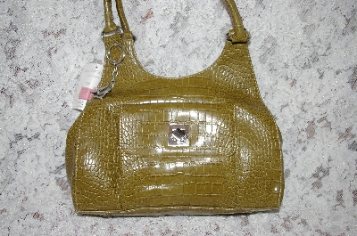+MBA #34-175  "2004 Fern Green Nine West Croco Style Hand Bag