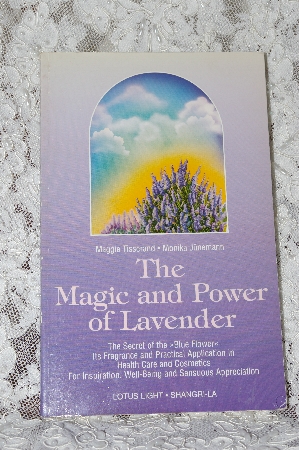 +MBA #37-152  "1989 The Magic & Power Of Lavender